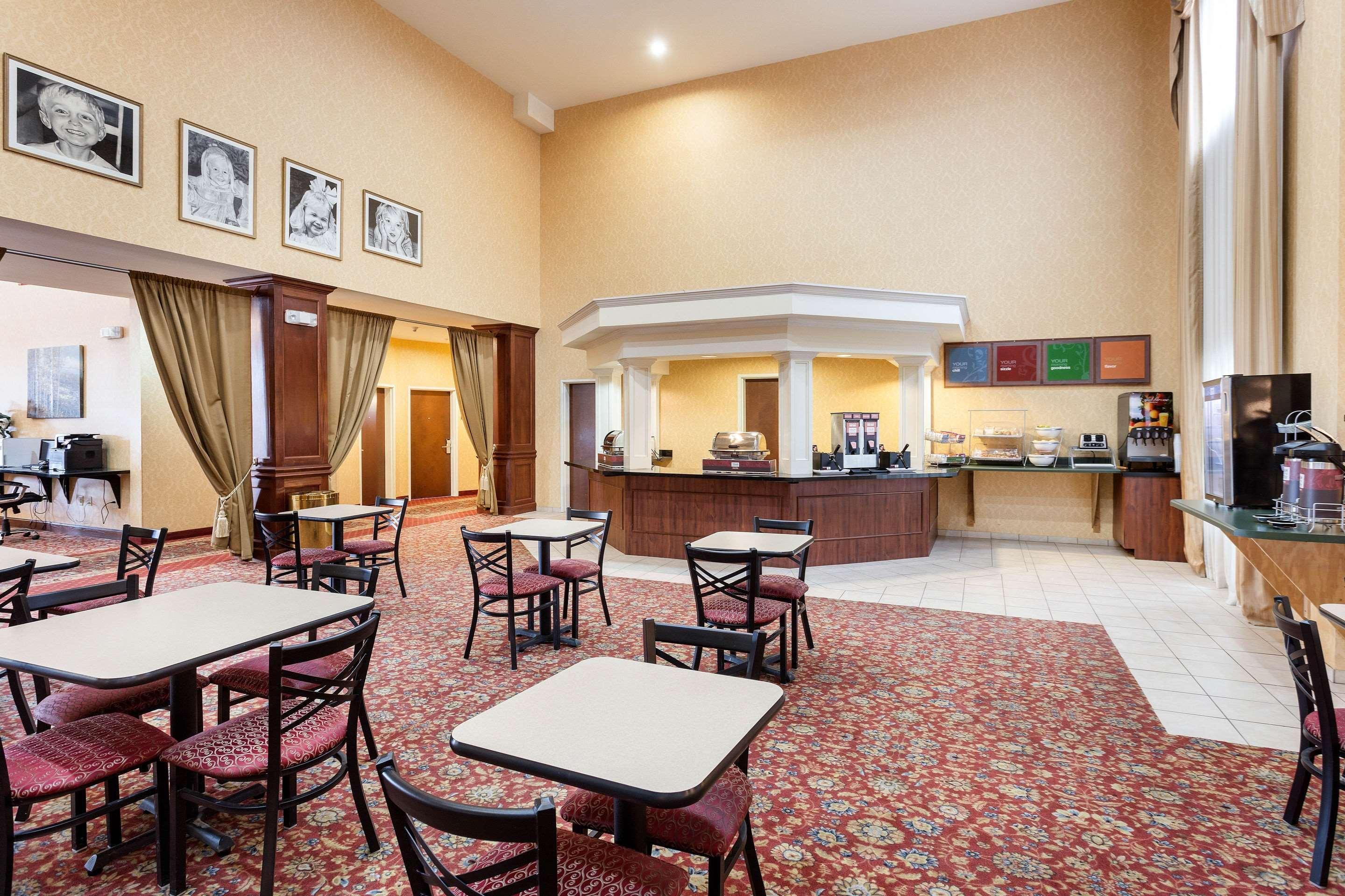 Comfort Suites West Memphis I-40 I-55 Екстериор снимка